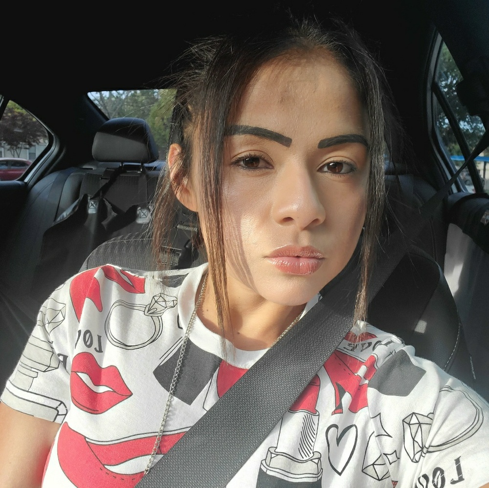 Meet your Posher, Annavid